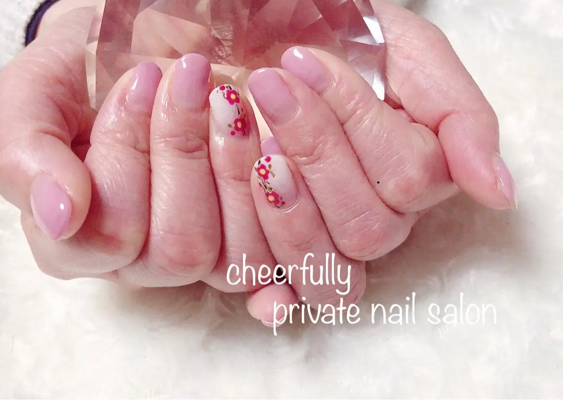 ネイル ハンドネイル ⭐️ cheerfullyのネイルデザイン