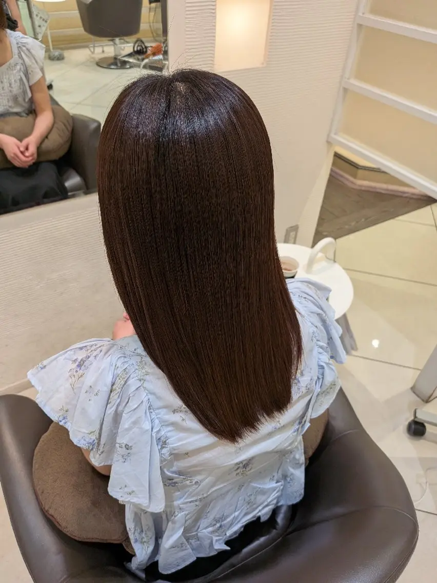 ミディアム 縮毛矯正 艶髪/似合わせ/ ブリーチなし🫧のヘアスタイル