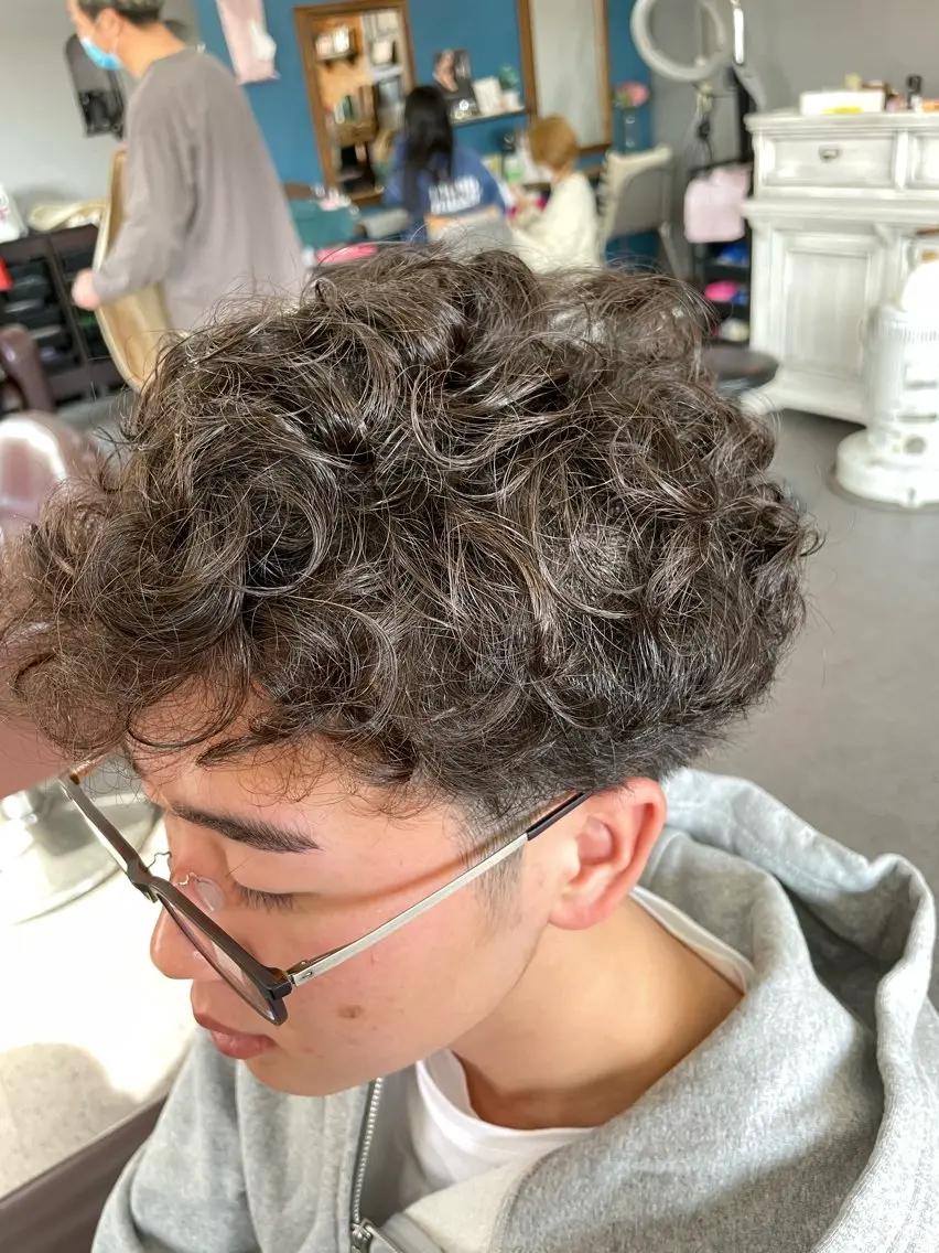 パーマ メンズ メンズパーマ ツーブロック 小島 直哉のヘアスタイル