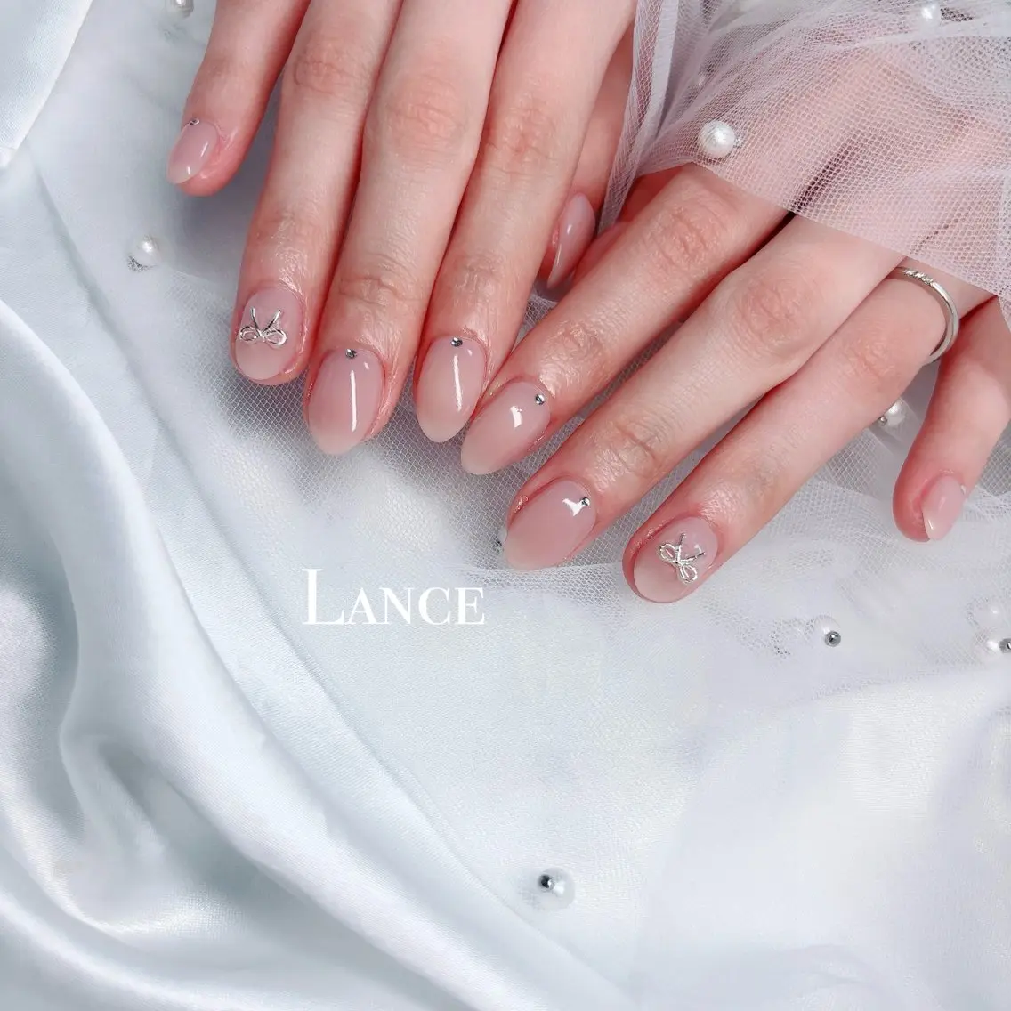 ネイル オーロラネイル フットネイル 韓国ネイル マグネットネイル ワンホンネイル Lance nailのネイルデザイン