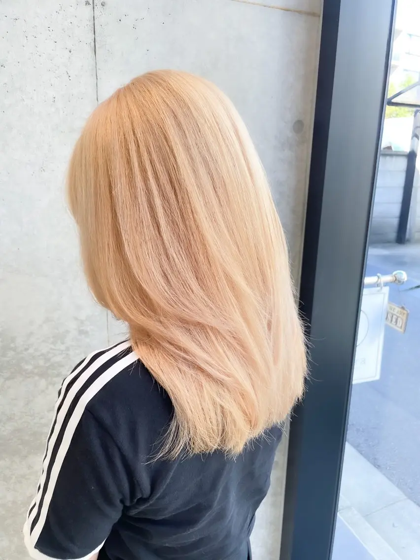 ミディアム カラー ヘアアレンジ ミニボブ/ブリーチ 🌈MISATOのヘアスタイル