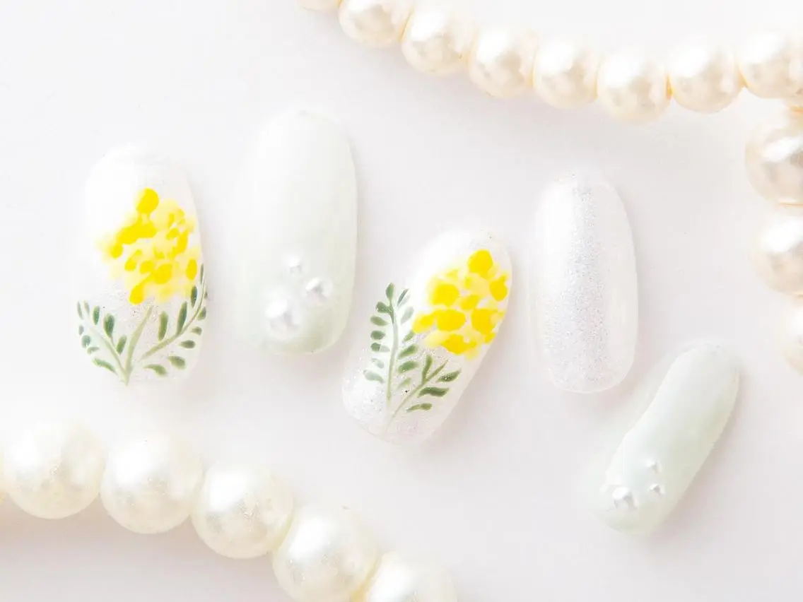 ネイル Tiary Nail Fのネイルデザイン