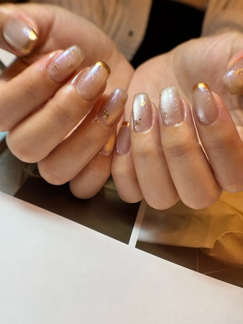 ネイル フットネイル ジェルネイル マグネットネイル ニュアンスネイル ワンカラーネイル illum hicariのネイルデザイン