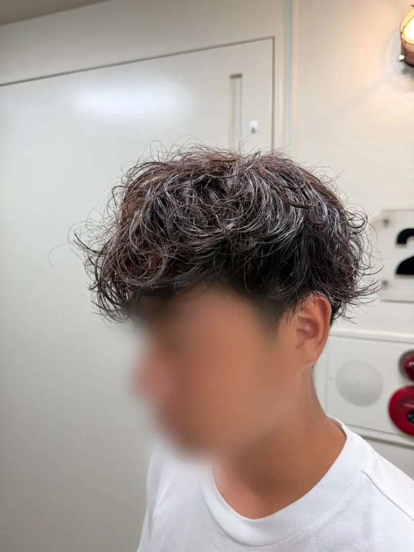 ショート パーマ メンズ パーマ 町田メンズパーマ 特化 金井蒔士のヘアスタイル