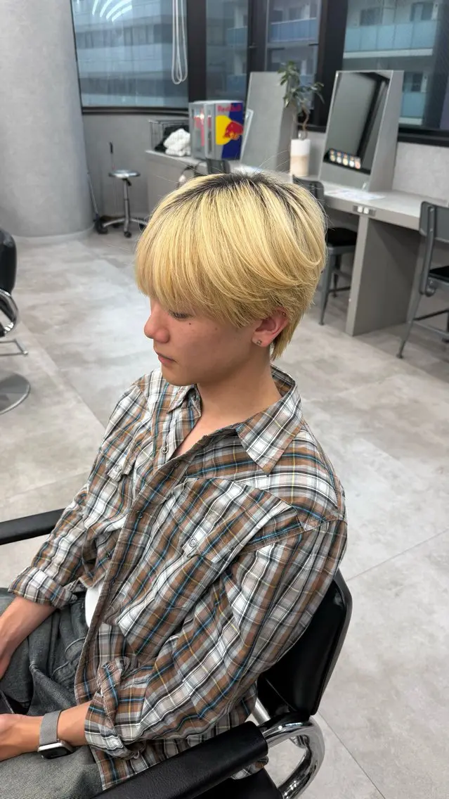 カラー メンズ ヘアカラー 韓国メンズヘア 🌙NANAMIのヘアスタイル