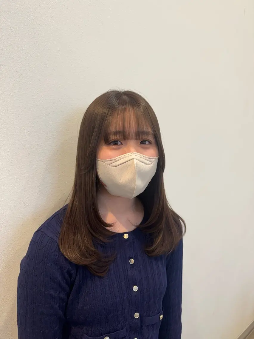 セミロング カラー 堀越 美羽のヘアスタイル