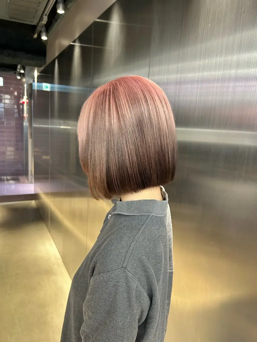 ミディアム カラー ブリーチ ブラウンカラー ピンクカラー ✅ケアブリーチ✅ トヨオカ ノブヒデのヘアスタイル