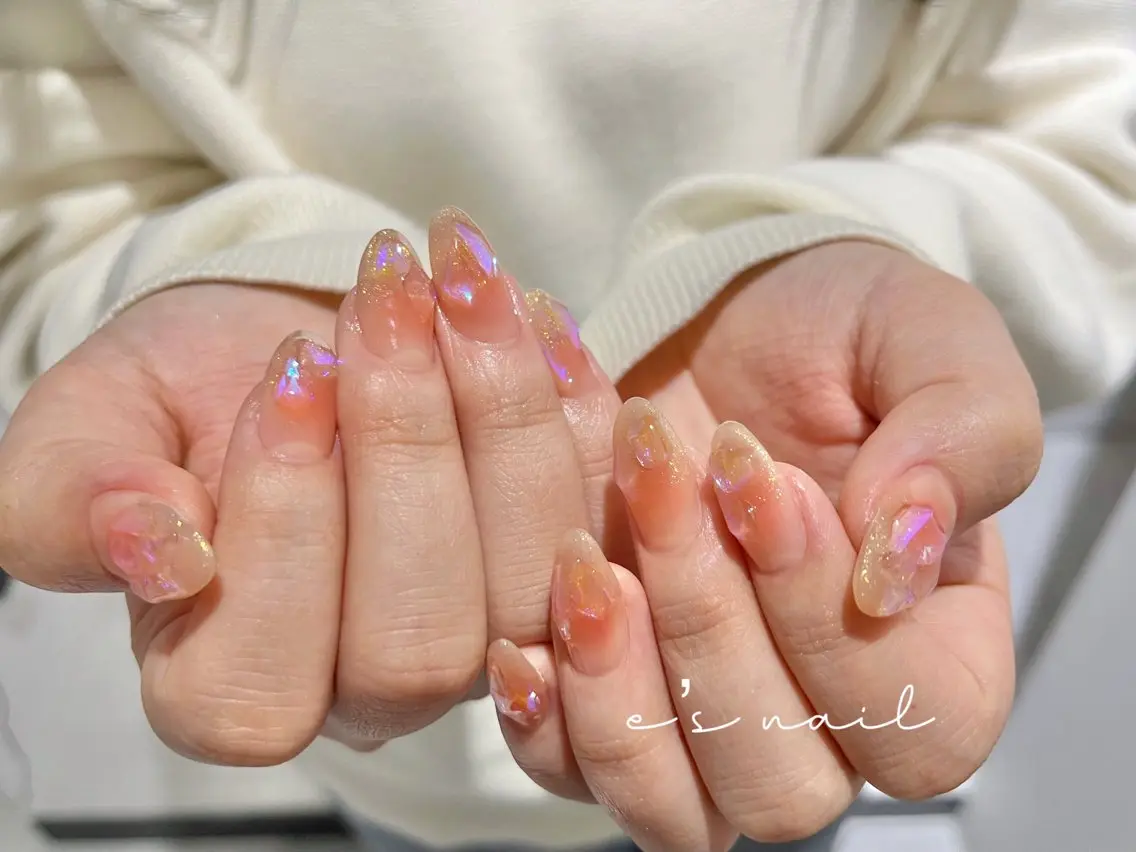 ネイル ハンドネイル ハンドケア e’s nail Lumièreのネイルデザイン