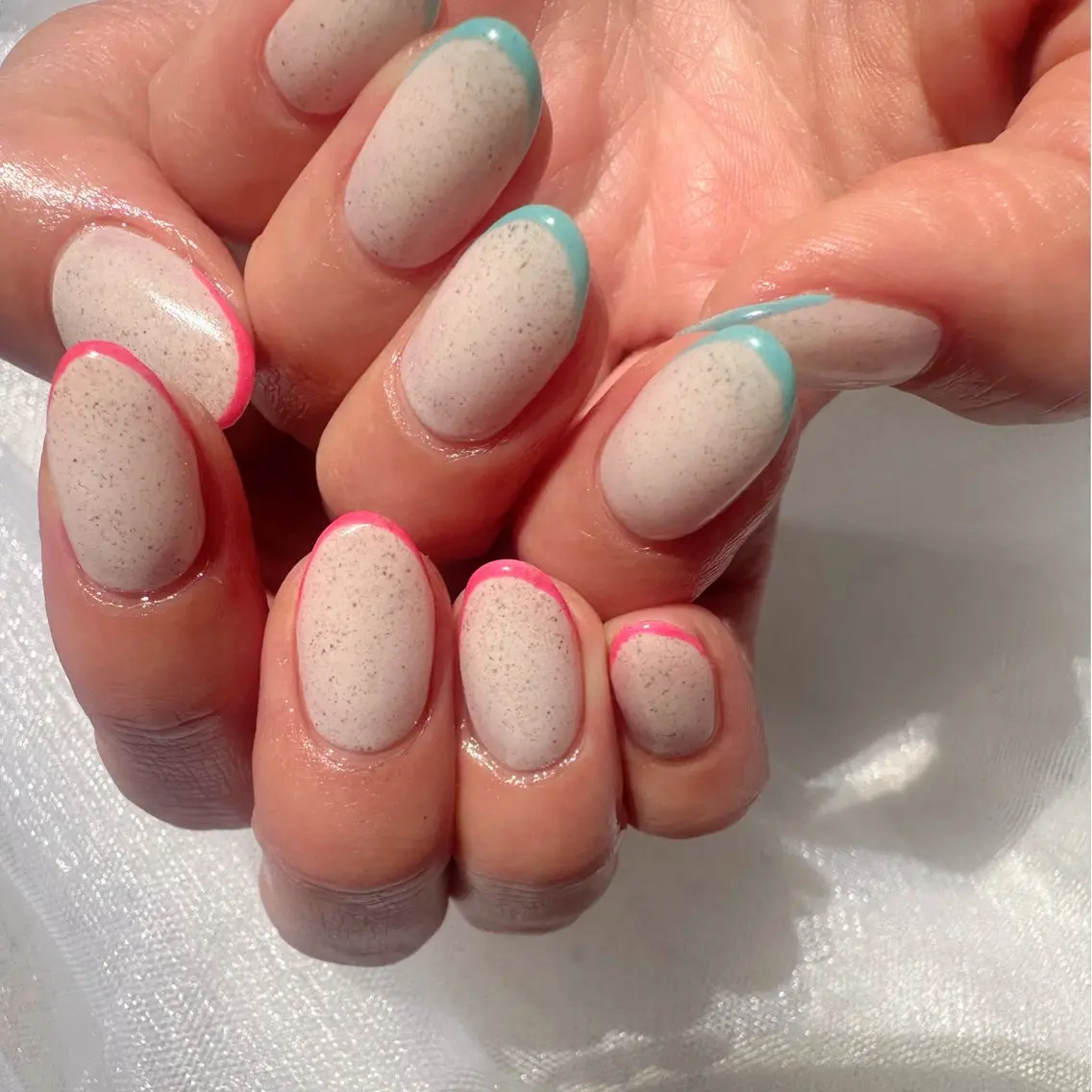 ネイル フレンチネイル ジェルネイル 氷ネイル・うるうるネイル 韓国ネイル ピンク 🪞KAPE NAIL 🪞のネイルデザイン