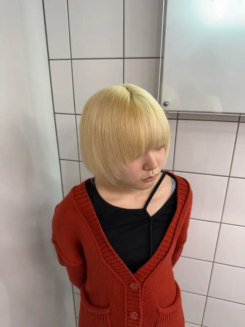 ミディアム カラー ヘアカラー 【🥀履歴修正🥀】 ハイトーン職人/拓真のヘアスタイル