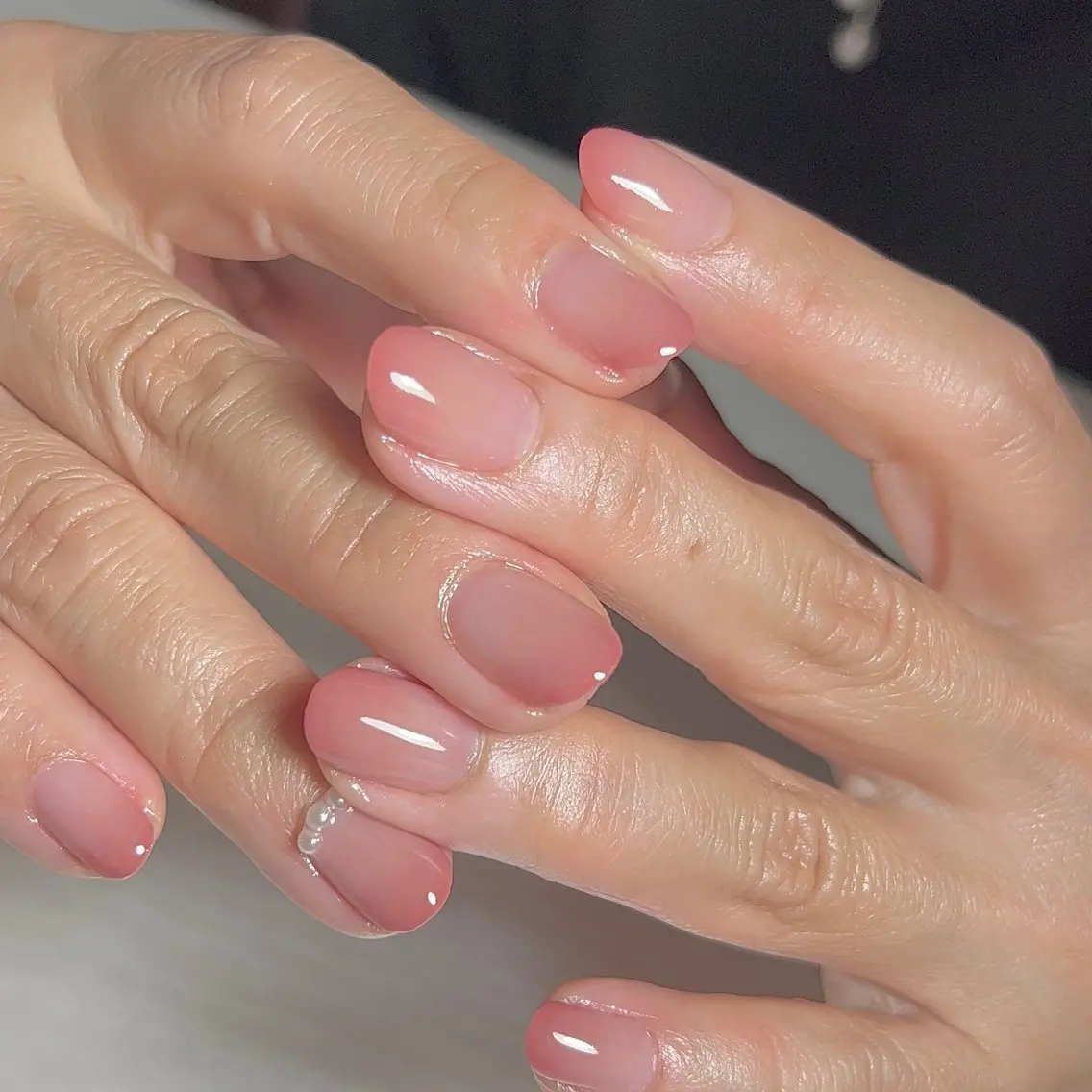 ネイル グラデーション ハンドネイル Nail Salon .Lalahのネイルデザイン