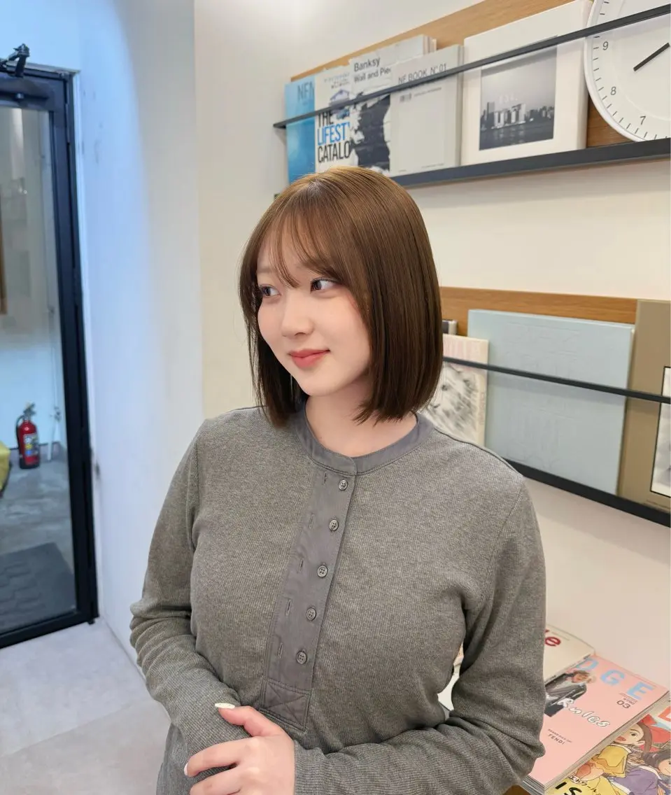 人気𝐍𝐨. 𝟏💖似合わせ前髪、顔周りカット➕ワンカラーの写真