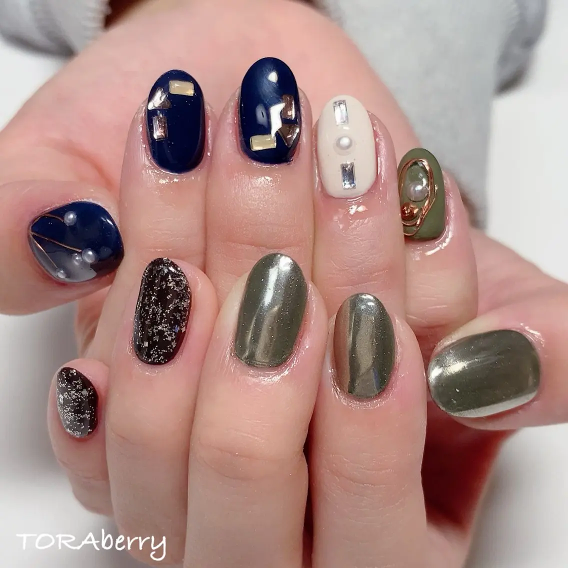 ネイル ハンドネイル ネイリスト なつみのネイルデザイン