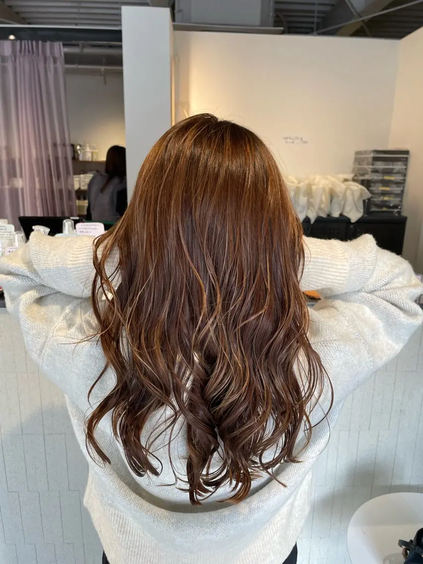 【トレンド×透明感】韓国風うる艶カラー＋トリートメント✨️🫧¥7200【白髪染めも可🙆‍♀️】の写真