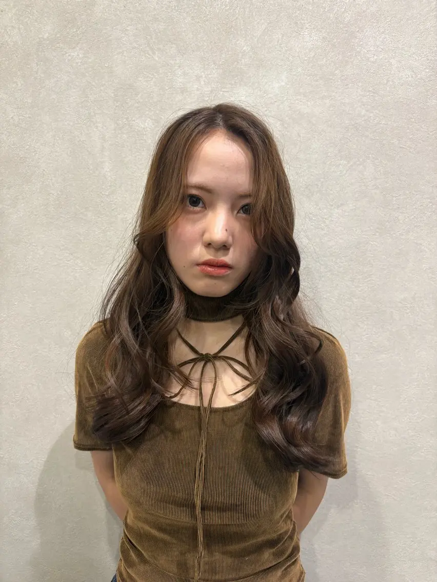 ロング 赤み消し特化/ 藤本 彩果のヘアスタイル