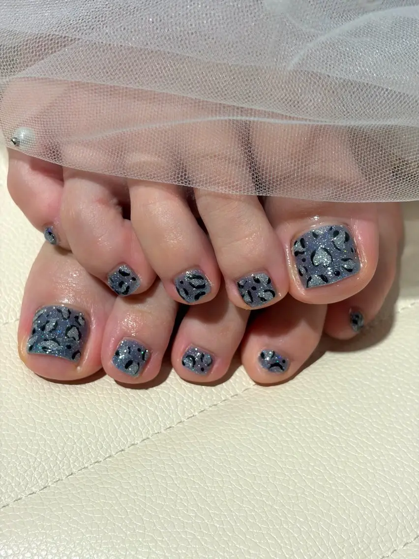 ネイル アニマル柄 フラッシュネイル フットネイル Cielbyluxe Handoのネイルデザイン
