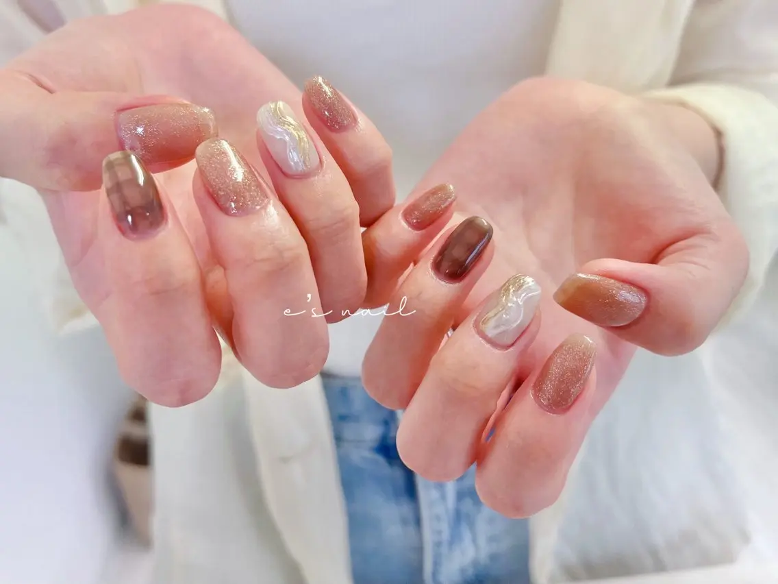 ネイル e’s nail Lumièreのネイルデザイン