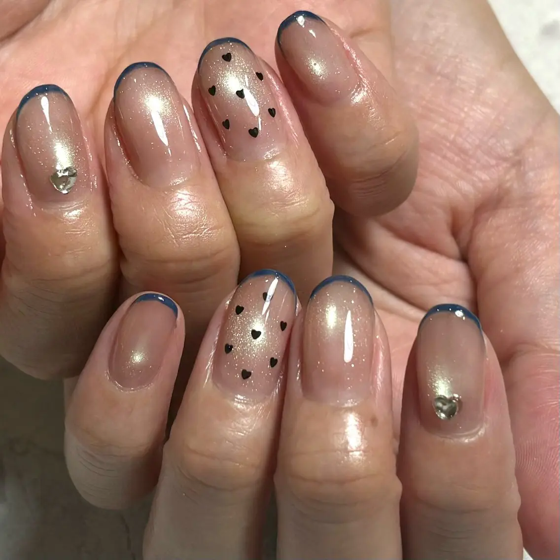 ネイル ハンドネイル WHITE NAIL 鳳店AYUMIのネイルデザイン