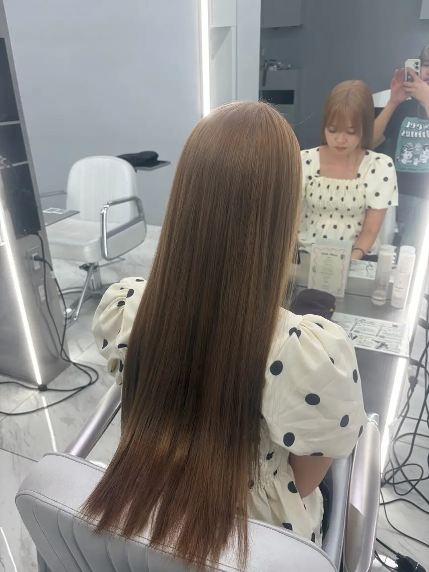 ロング ヘアカラー 吉祥寺ブリーチカラー ハイトーンシュンペイのヘアスタイル