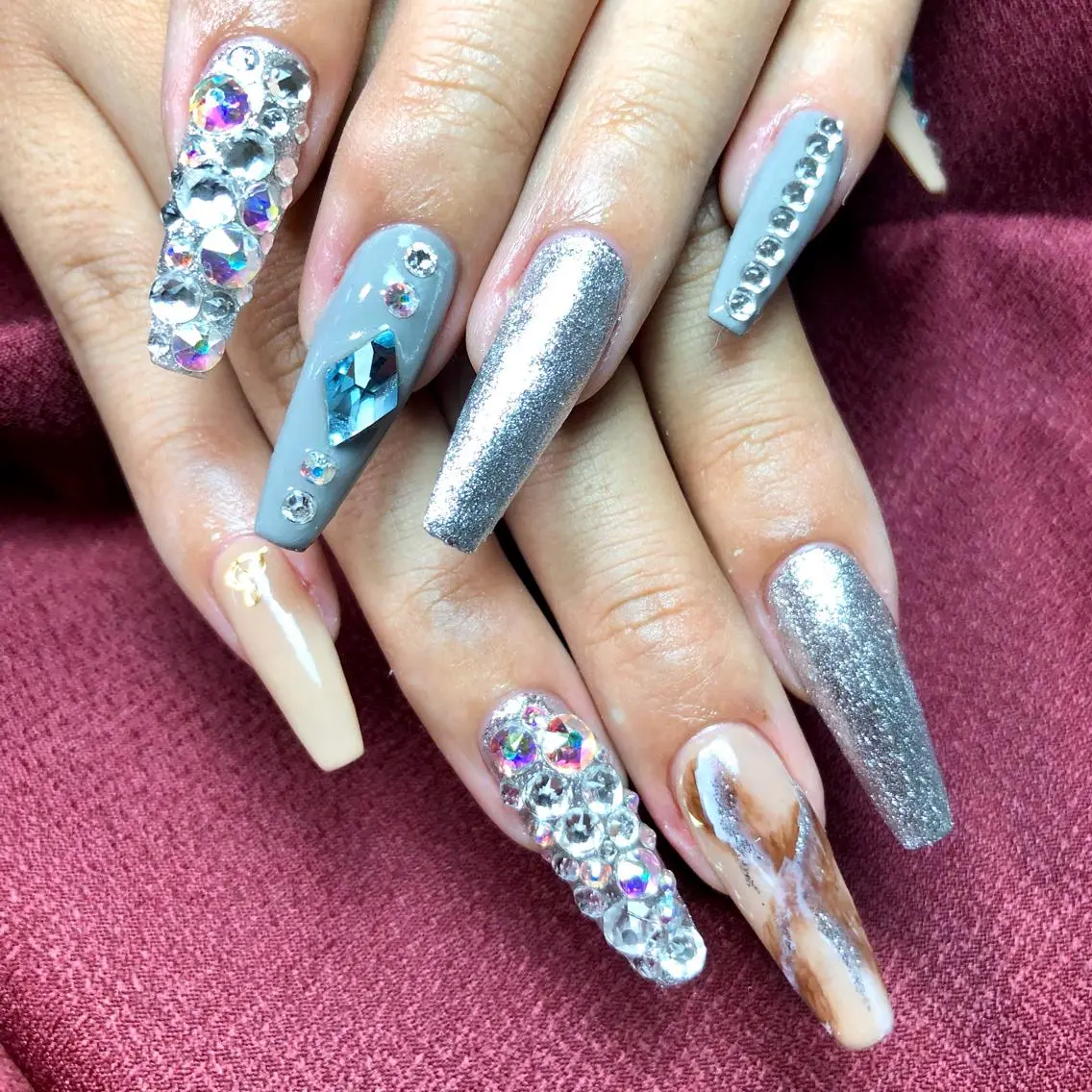 ネイル DARIA Nailsのネイルデザイン
