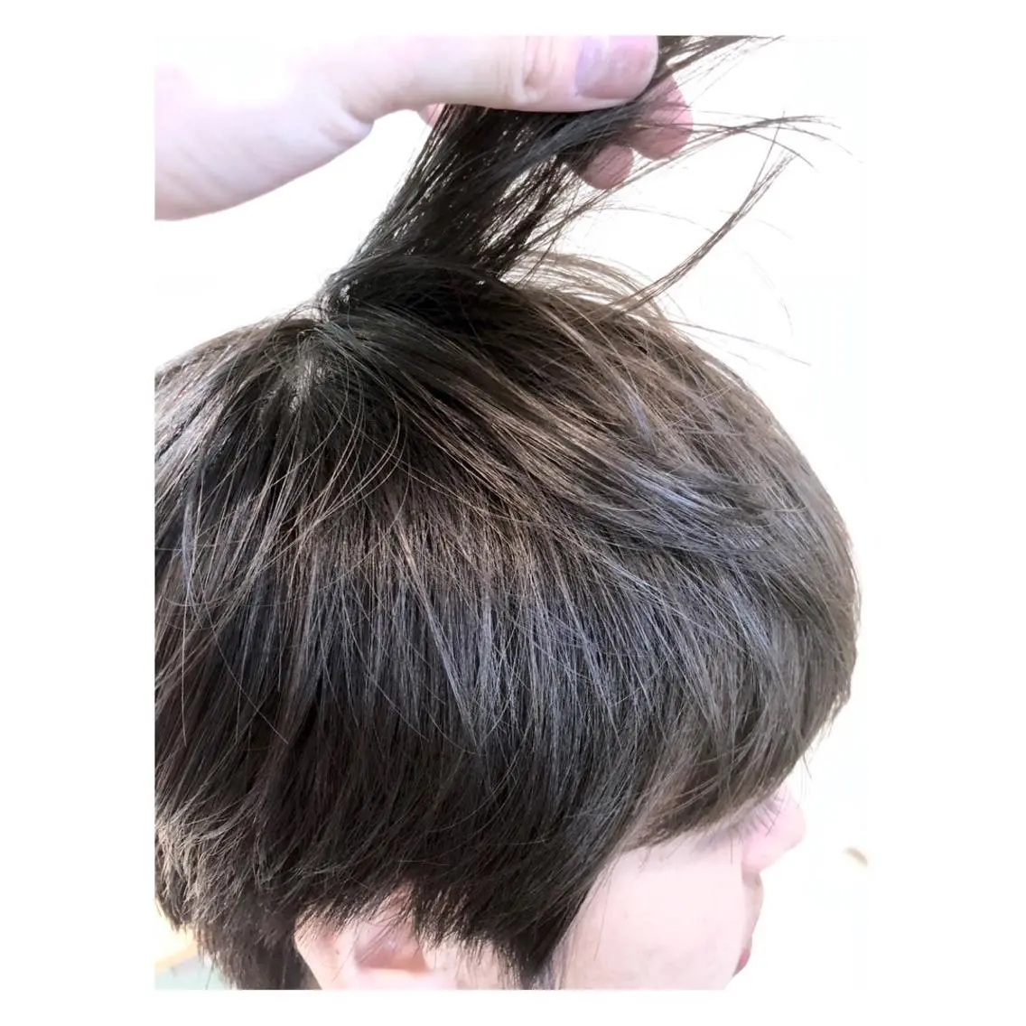 ショート カラー パーマ ヘアアレンジ ハンサムショート ブリーチ グラデーションカラー ハイライトカラー 簡単アレンジ 【ツヤ髪美容師】 ツダケイスケのヘアスタイル