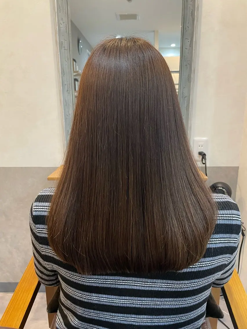 ロング 近澤 佑香のヘアスタイル