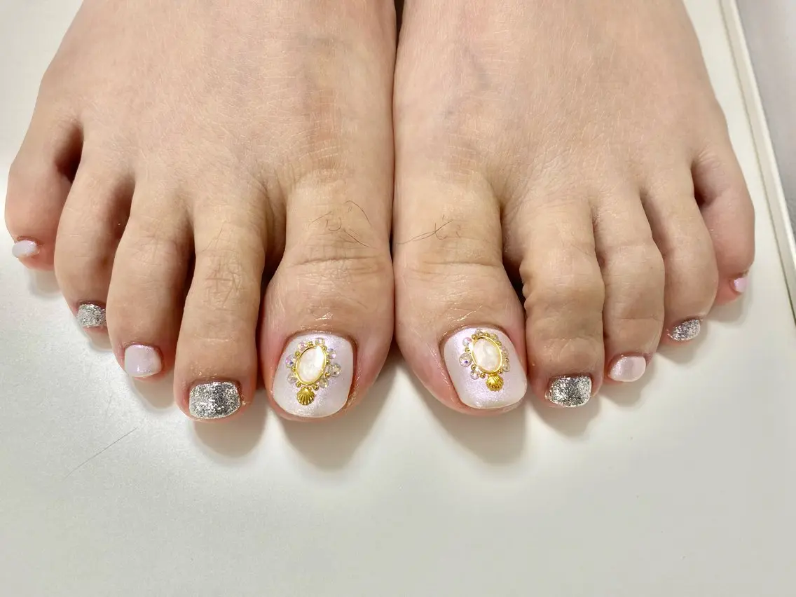 ネイル &CHOU CHOU nail.misaのネイルデザイン