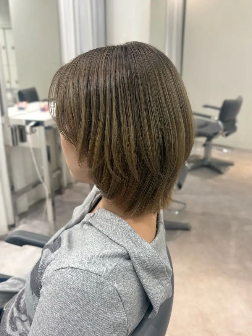 ミディアム カット 透明感ツヤカラー🐤 カットモデル🐤ソナのヘアスタイル