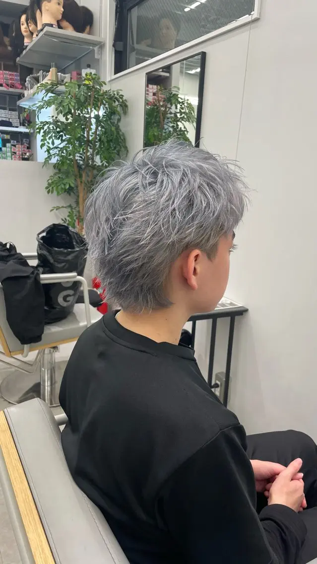 メンズ 丸岡 成穂のヘアスタイル