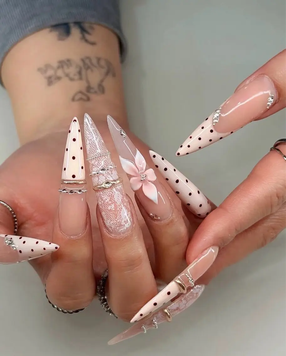 ネイル 韓国ネイル マグネットネイル 持ち込み ハンドネイル Dyo Nail_Royalのネイルデザイン