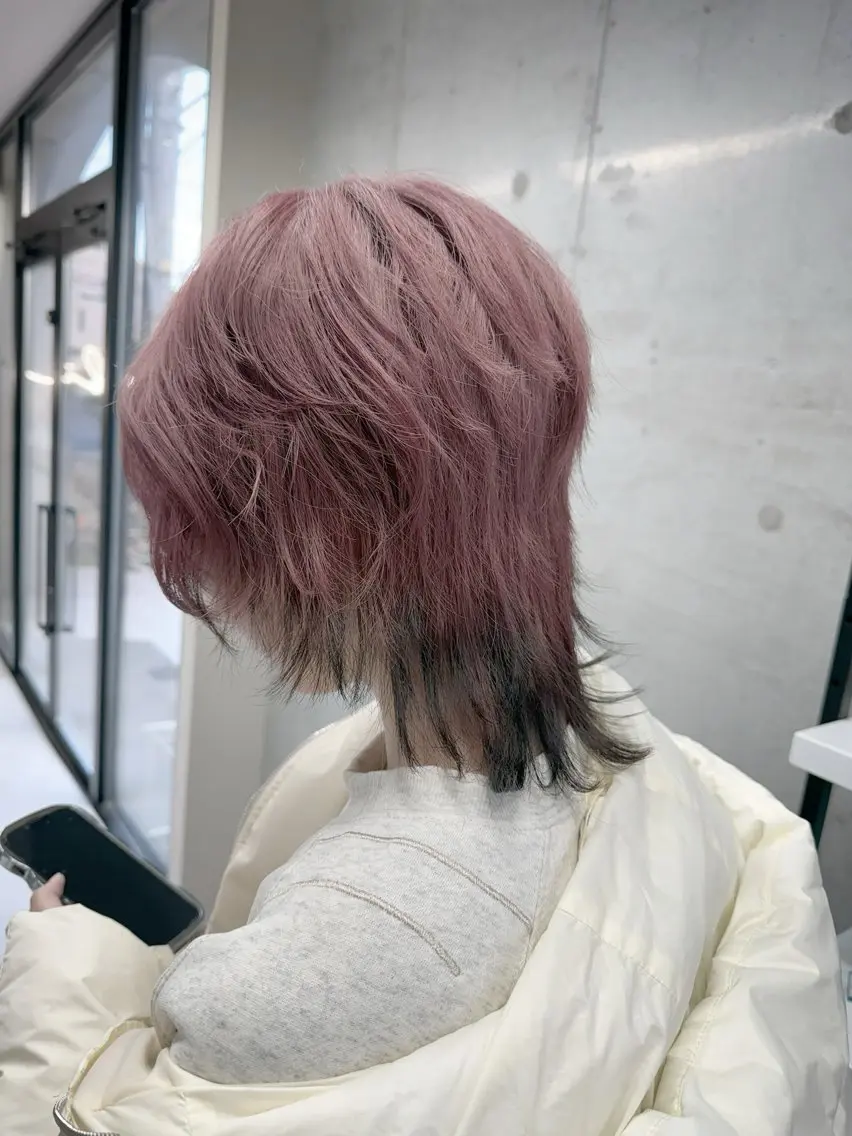 ショート ハイトーン×艶カラー 🤍MIZUKIのヘアスタイル