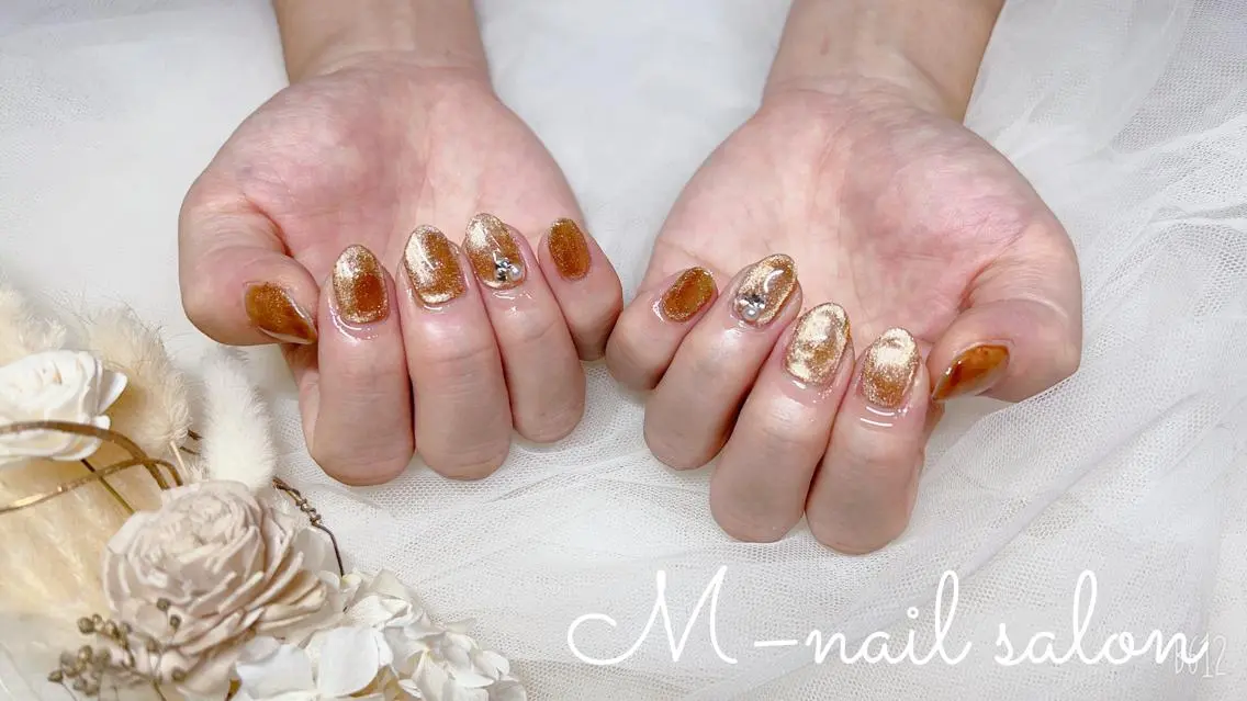 ネイル シンプルネイル M_ nail salonのネイルデザイン