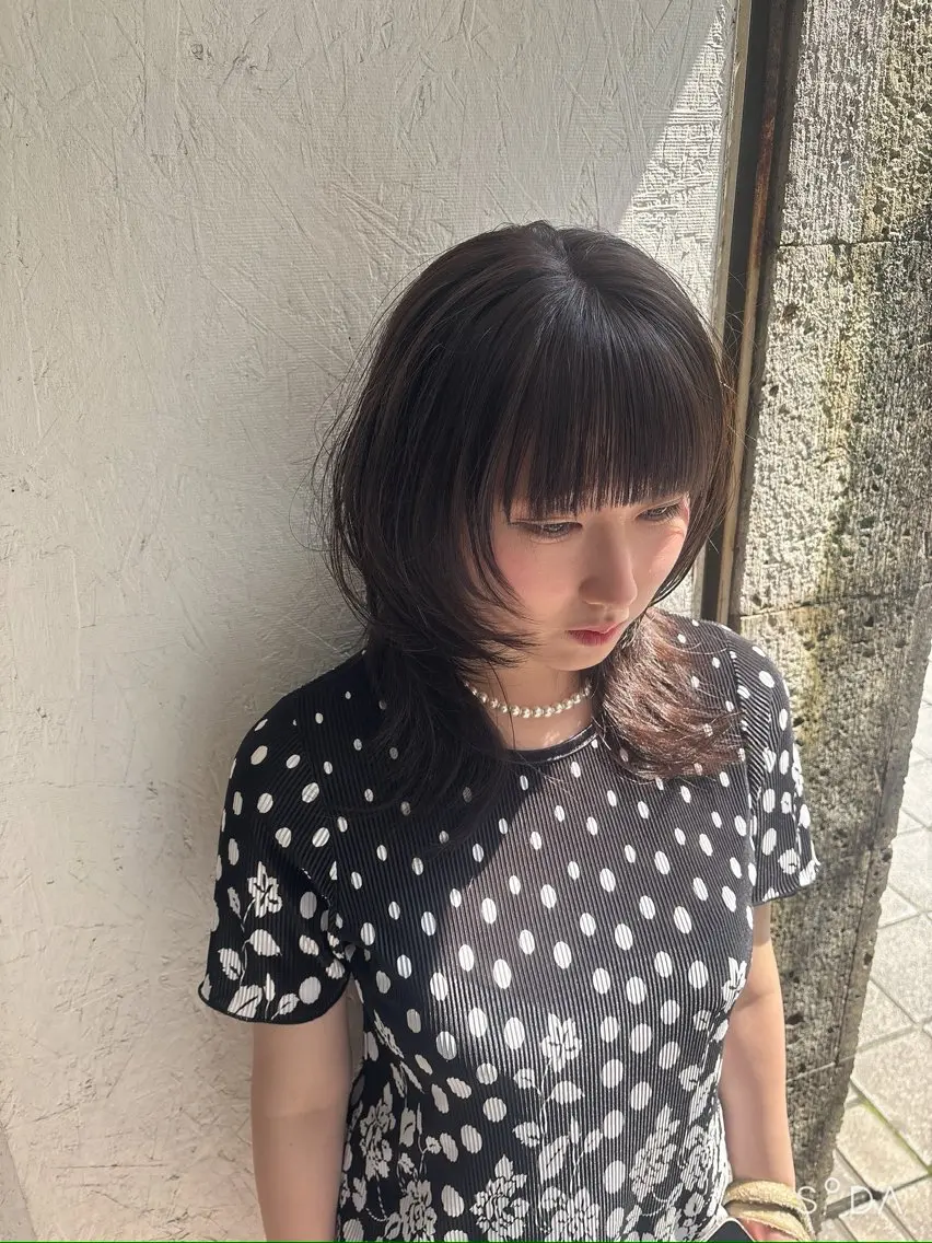 ミディアム カラー 顔周りカット ハッシュカット レイヤーカット シャギー カット ヘアカラー トリートメント 上窪 創貴のヘアスタイル