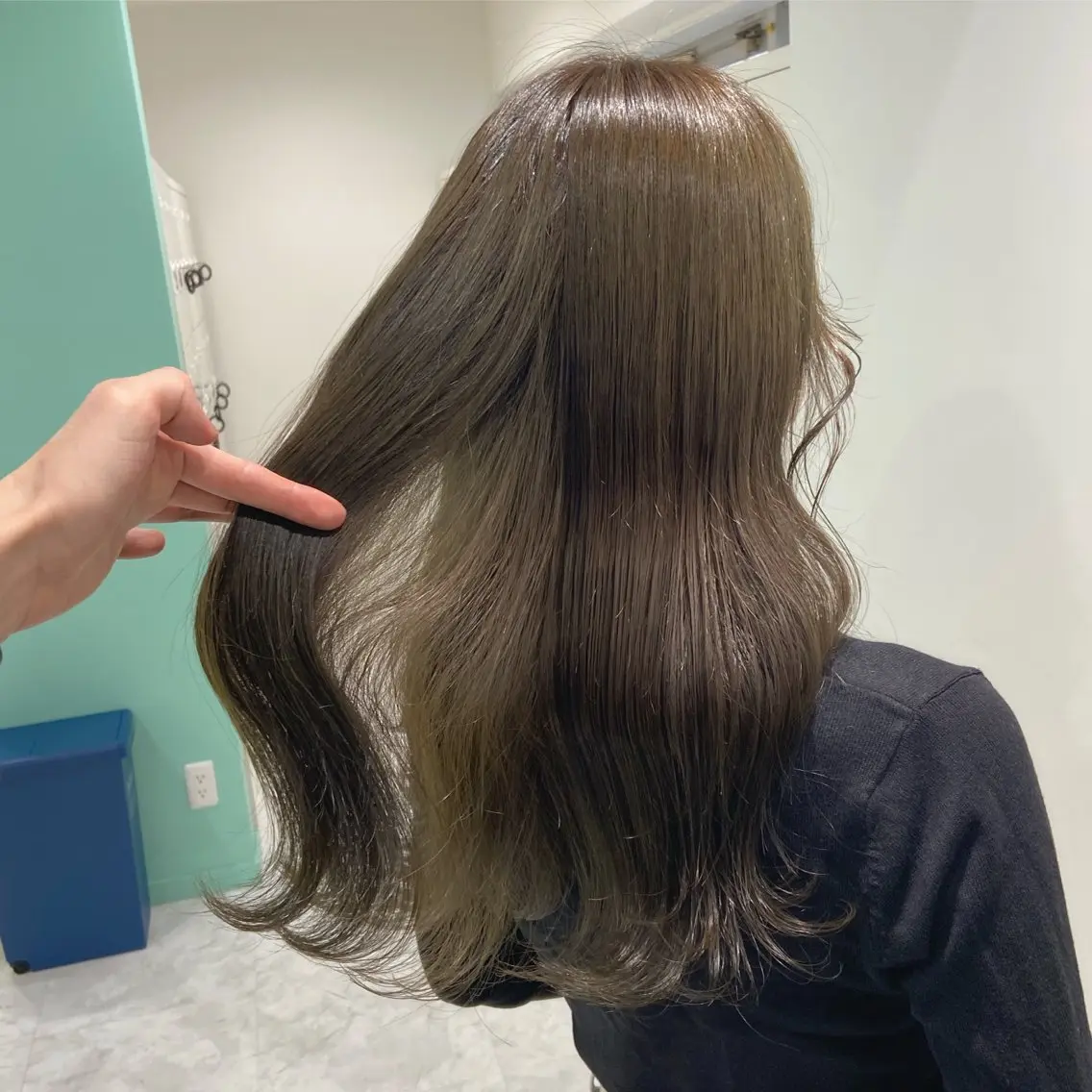 ミディアム カラー ヘアアレンジ ヘアカラー トリートメント ヘッドスパ ヘアセット 韓国風ベージュ🤎 赤みなし🌿横浜🤎のヘアスタイル