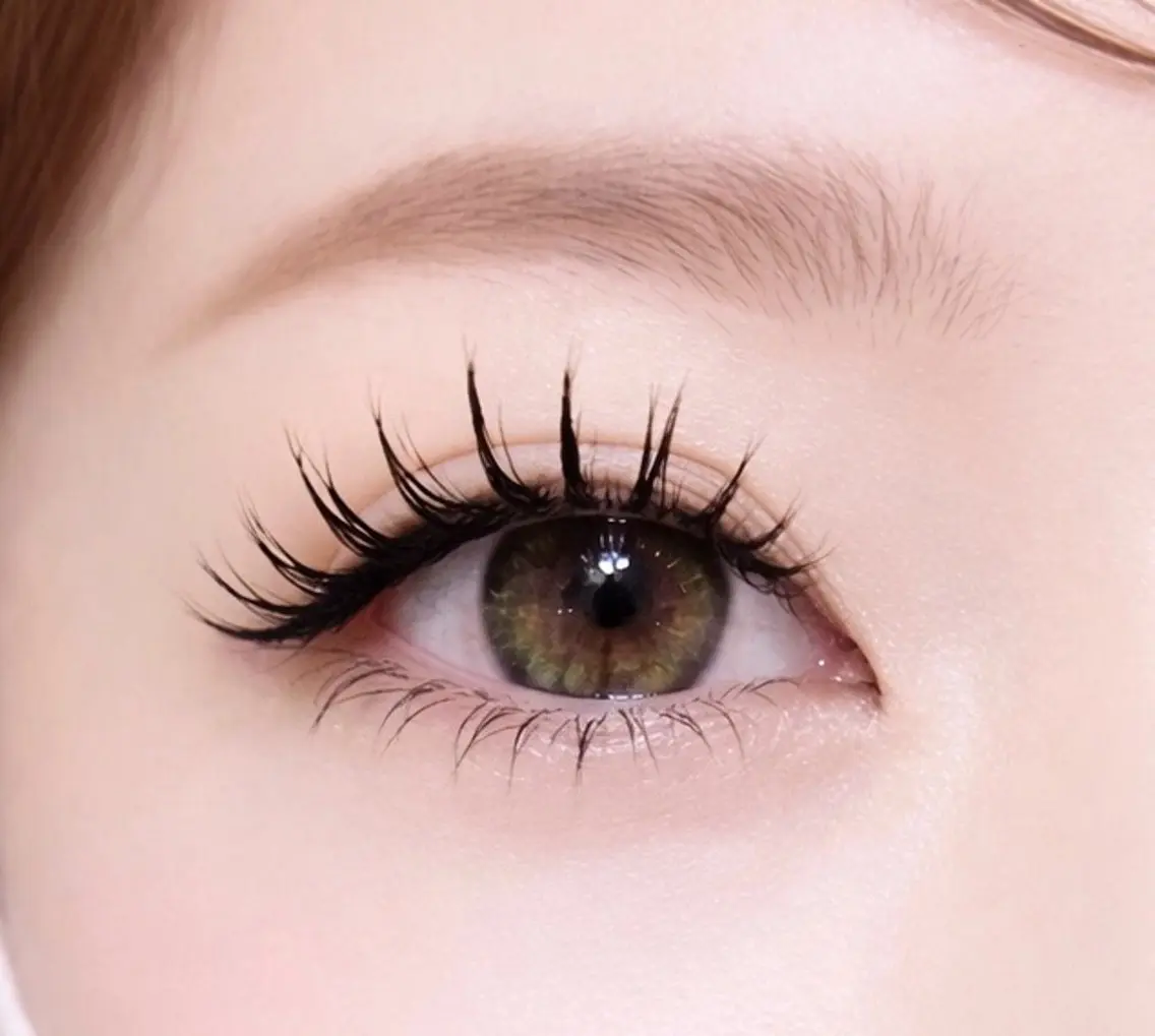 【モデル募集】バインドロック60束💚             韓国風束感無料🍀の写真