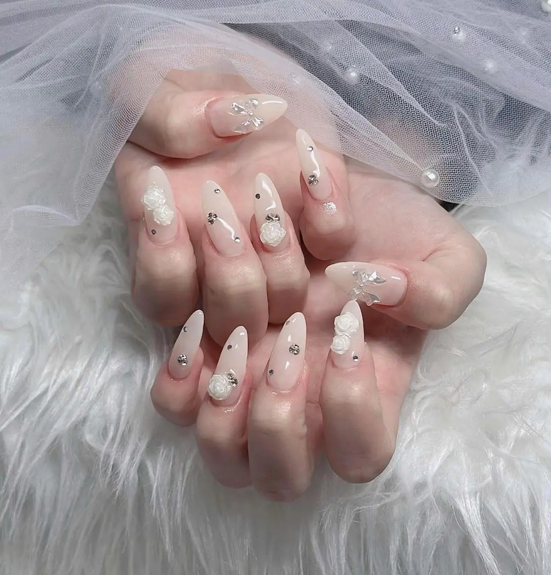 ネイル フレンチネイル ジェルネイル ハロウィン 韓国ネイル マグネットネイル ハンドネイル H.baby Nail Salonのネイルデザイン