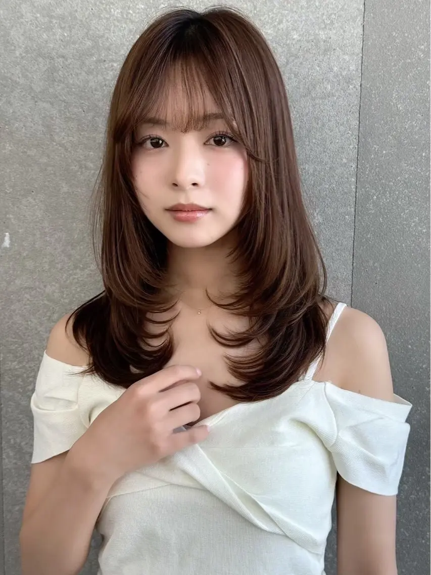 セミロング ヘアカラー さくら/似合わせレ イヤー/艶カラー🖤のヘアスタイル