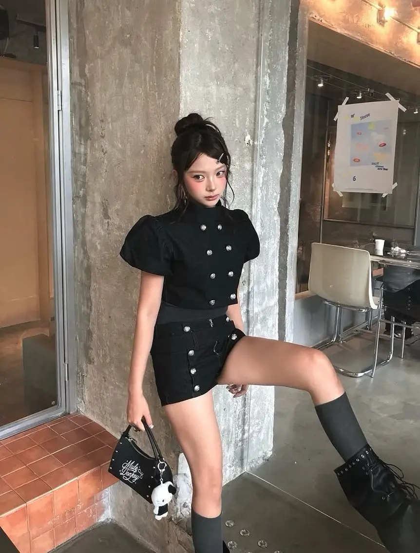ロング カラー ヘアアレンジ ヘアカラー トリートメント 純欲韓国ワンホン🤍 𝑌𝑢𝑖🤍のヘアスタイル