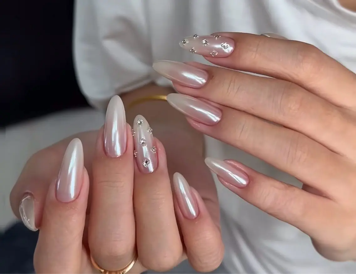 ネイル ハンドネイル Dione Nail きよみのネイルデザイン