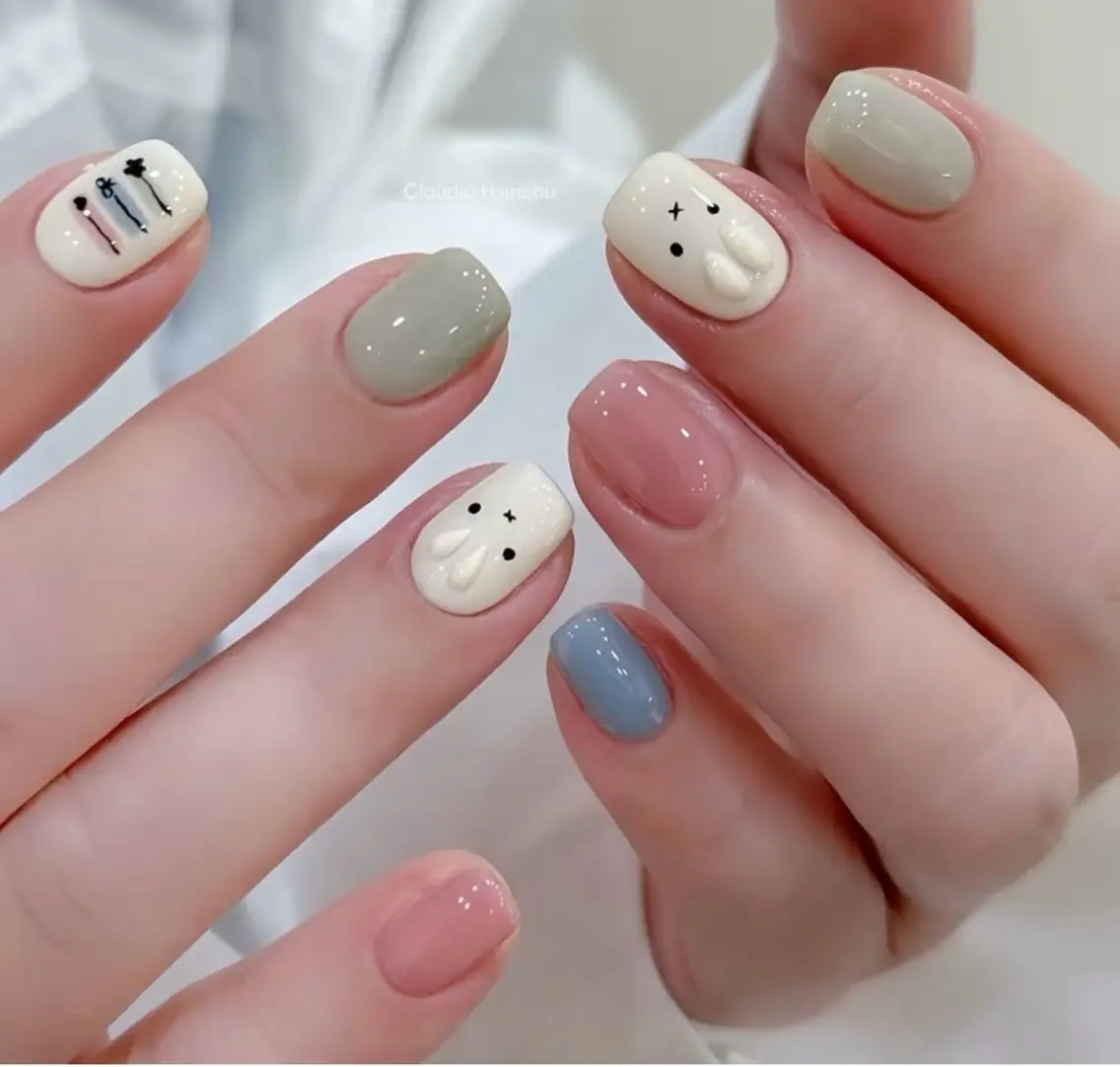 ネイル ハンドネイル H3 Nail Tsuki🦋💙のネイルデザイン
