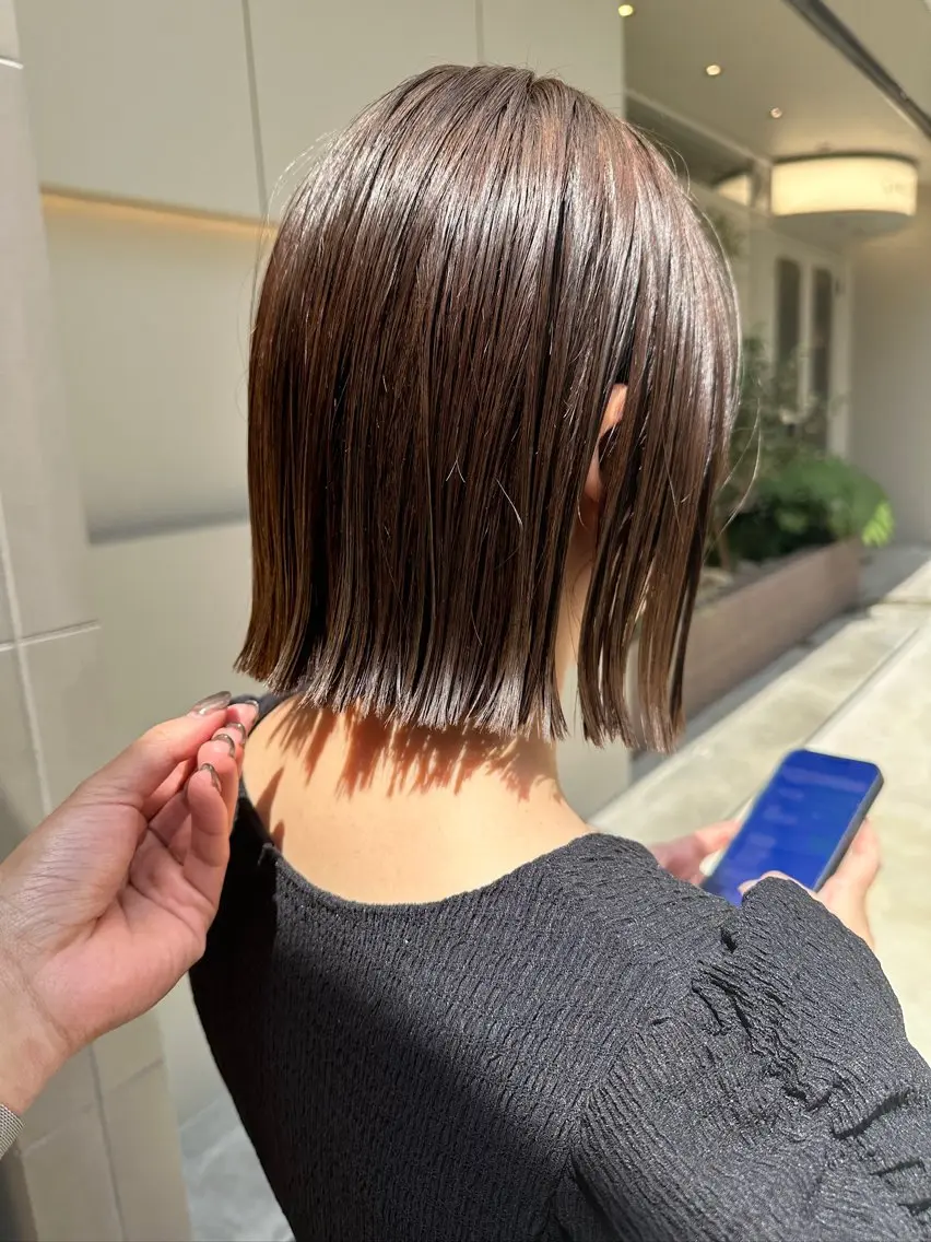 ショート レイヤーカット 瑠輝のヘアスタイル