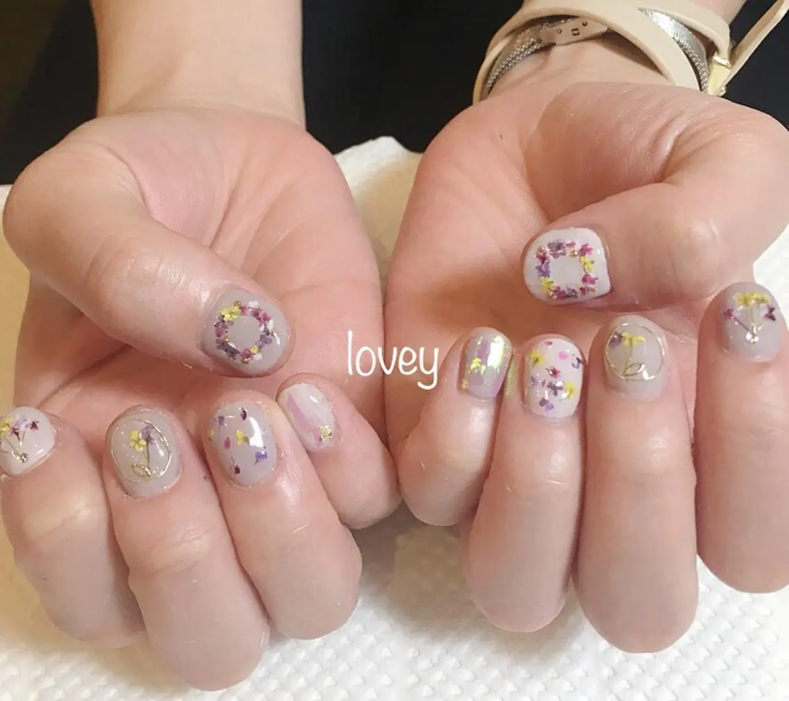 ネイル プライベートサロン loveyのネイルデザイン