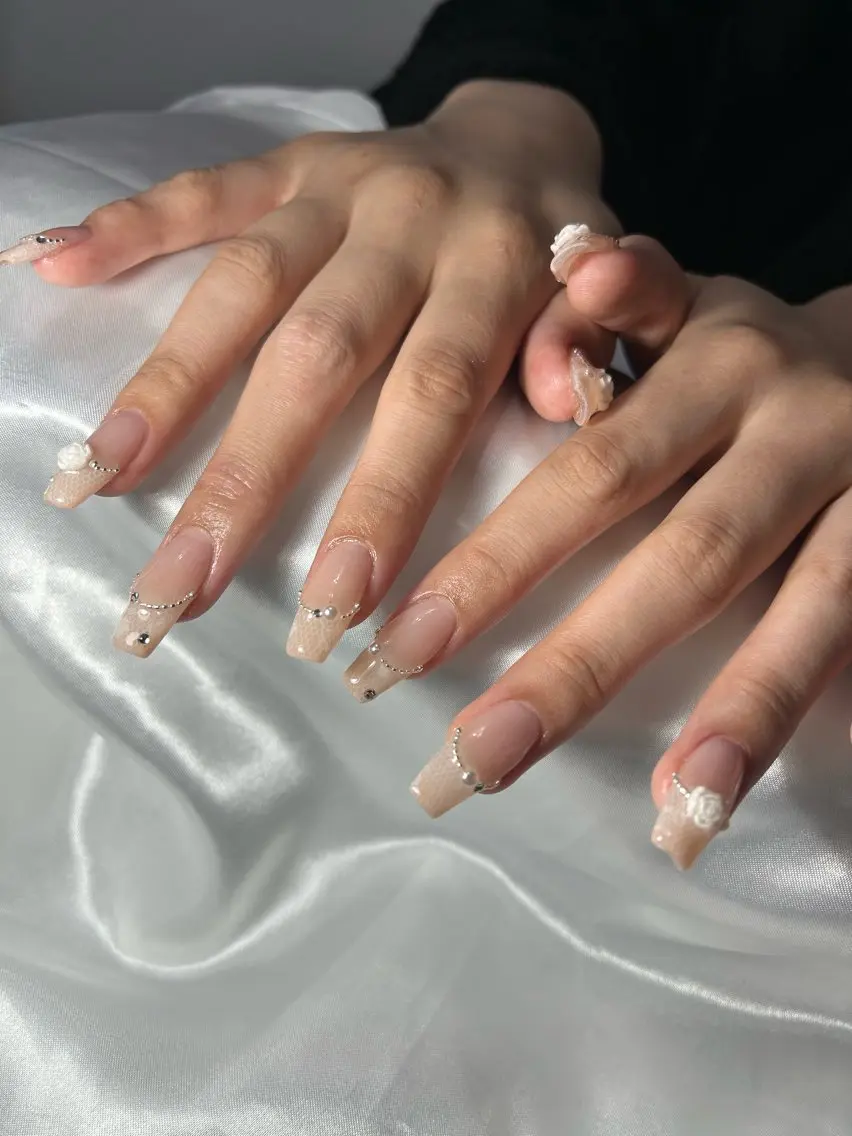 ネイル ハンドネイル nailroom‪ sb‪‪𓈒𓂂𓏸のネイルデザイン