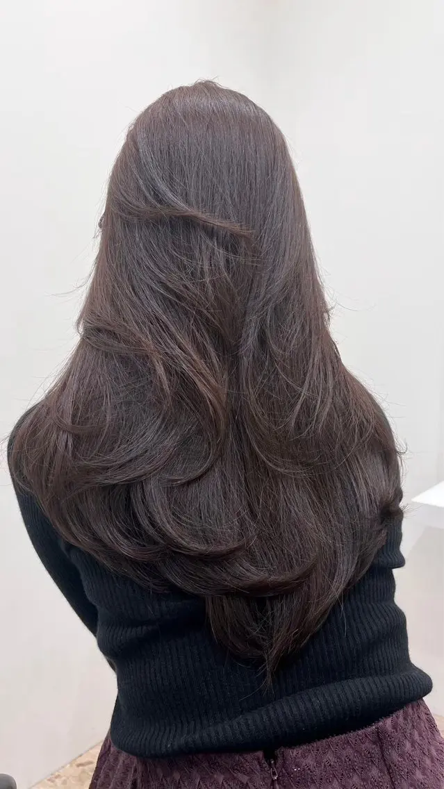ロング 🚨メンズ曲がる 縮毛矯正りおん🚨のヘアスタイル