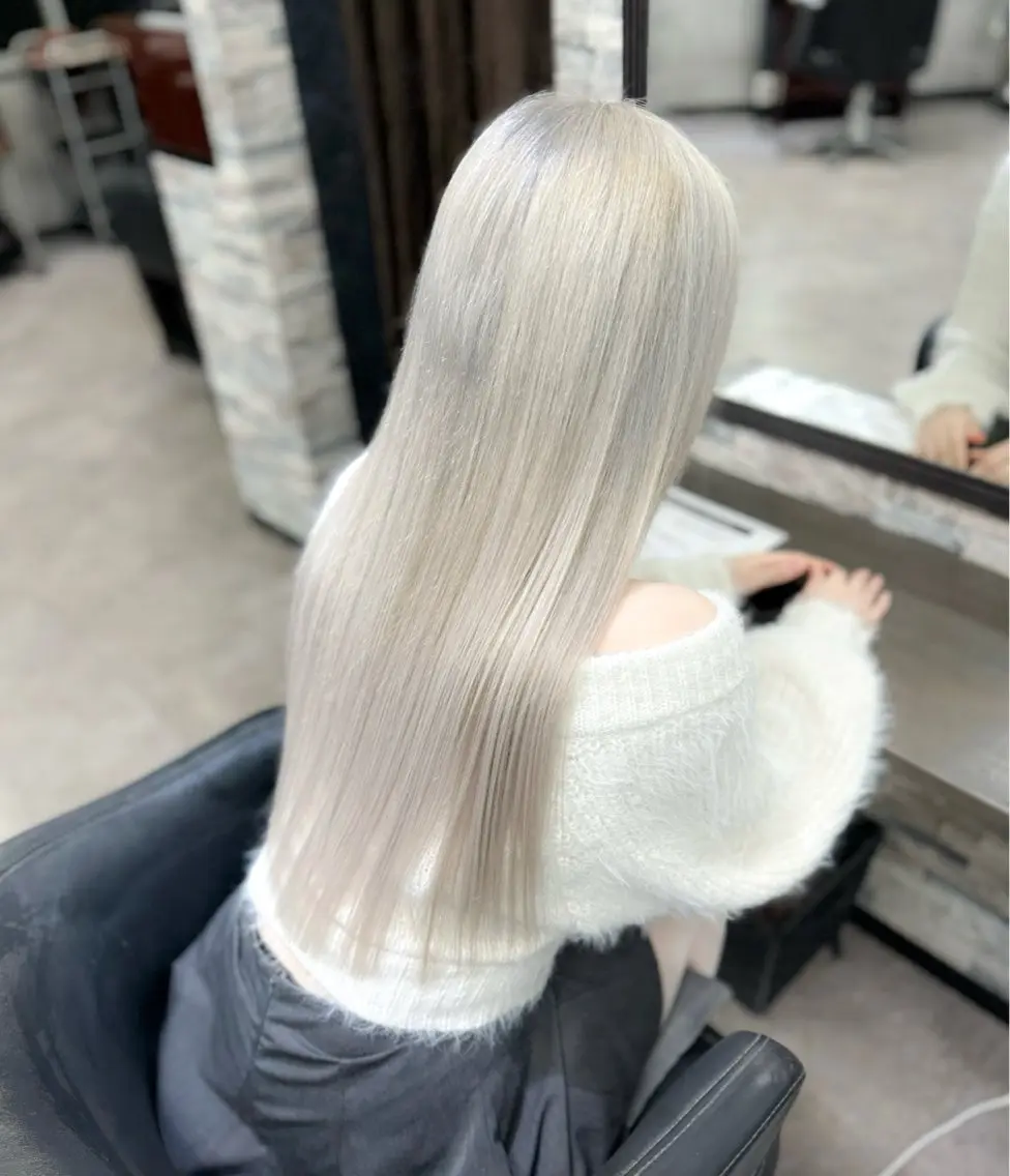 ロング カラー カット ヘアカラー トリートメント エクステ ハイトーンエクステ 🎩カズキ🎩のヘアスタイル