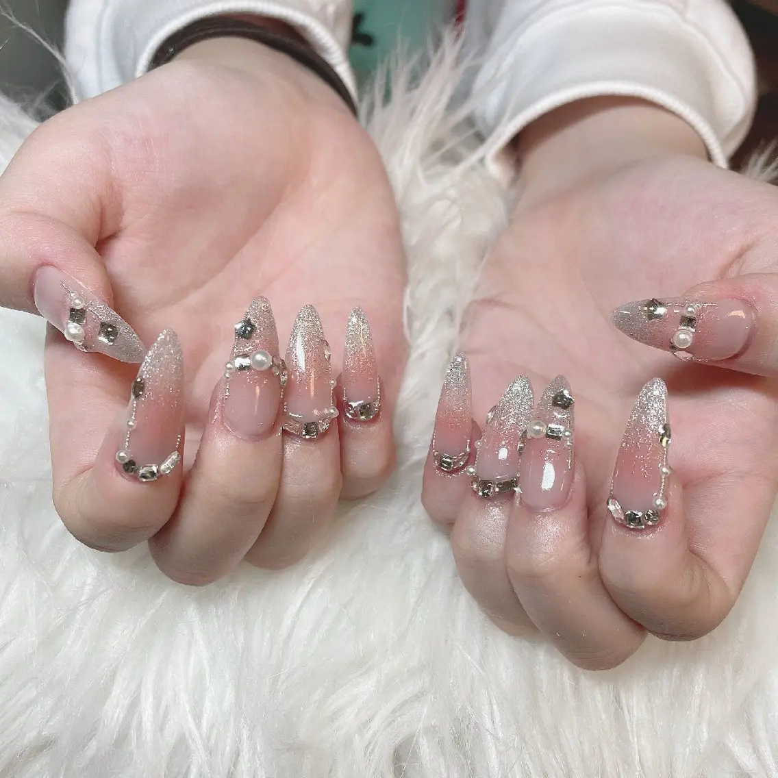 ネイル ハンドネイル スカルプ専門店 D-Beautyのネイルデザイン