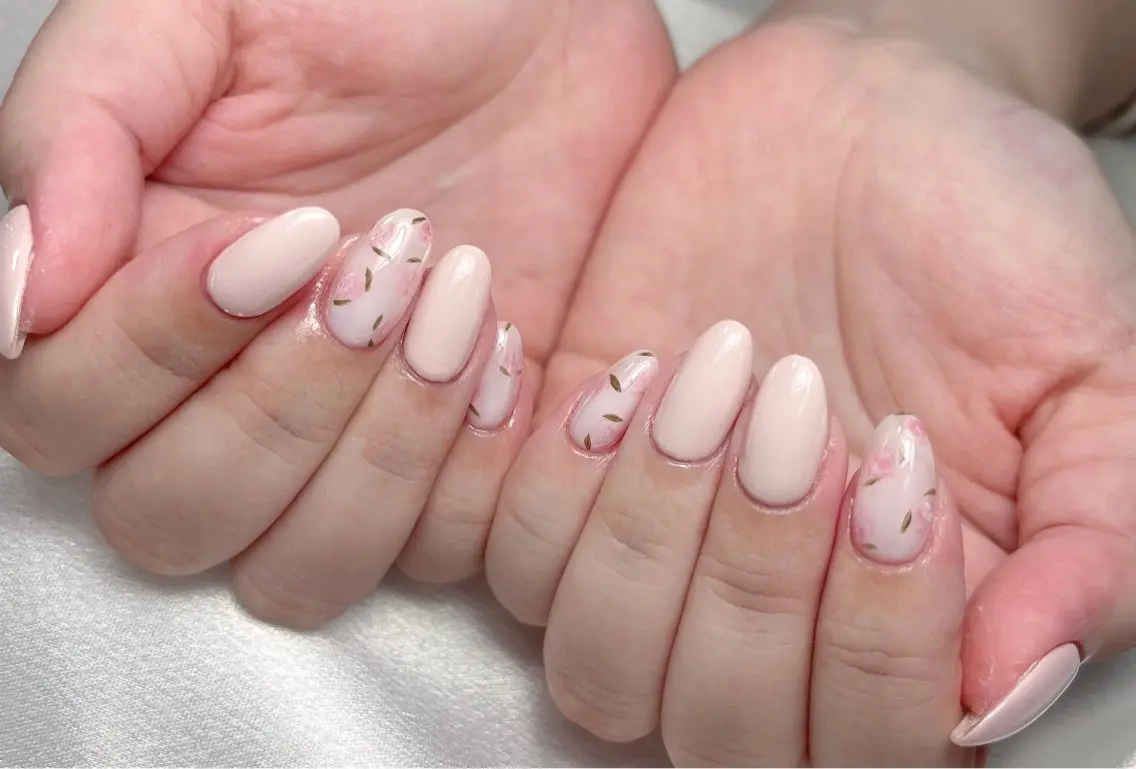 ネイル ハンドネイル Aura  Nail 長さだし/パラジェルのネイルデザイン