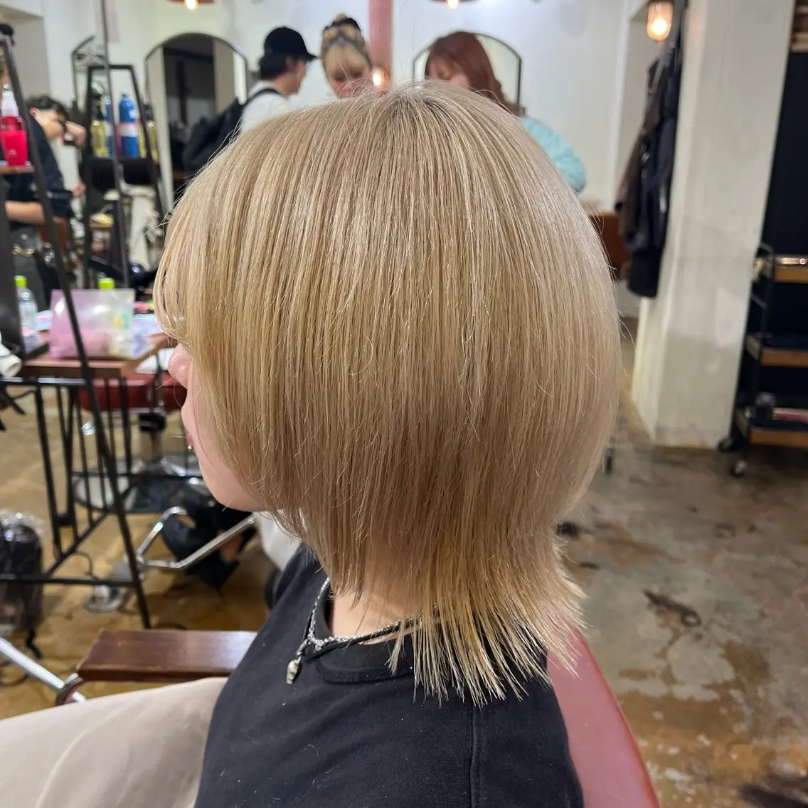ショート ショートヘア ウルフカット 銘苅 祥一のヘアスタイル