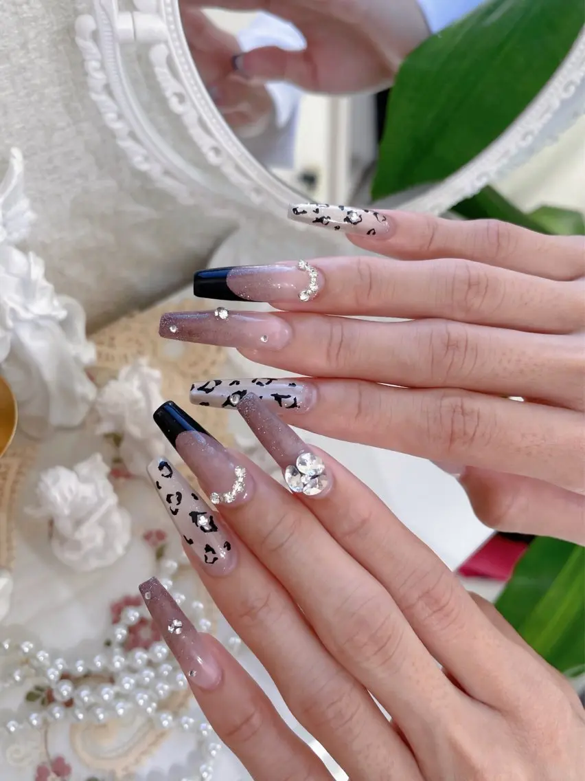 ネイル ハンドネイル VIREA Nail Salonのネイルデザイン