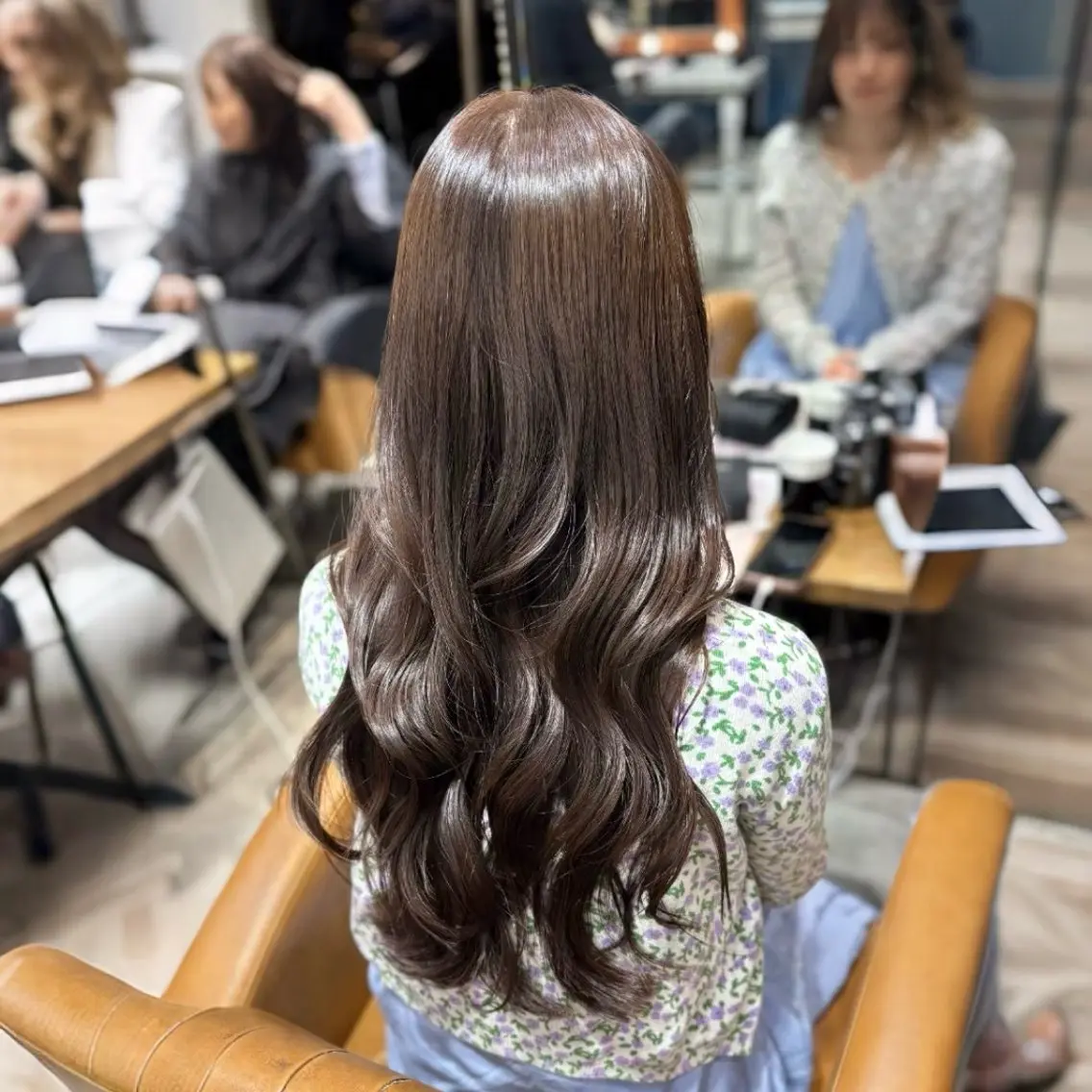 セミロング カラー カット ヘアカラー トリートメント RYU/レイヤー /透明感艶カラーのヘアスタイル